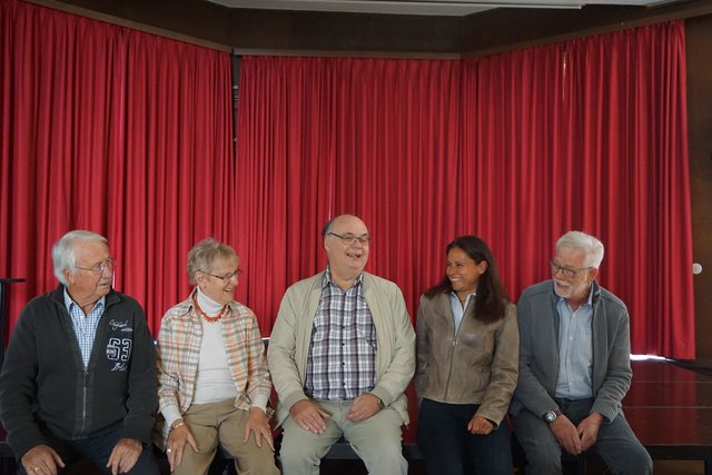 Mitarbeiter der Kulturbühne: Hubert Kramp, Wiltrud Aktenbock, Hans-Hubert Schröder, Dana Audehm, Heinrich-J. Heck (fehlend: Hartmut Löhe)