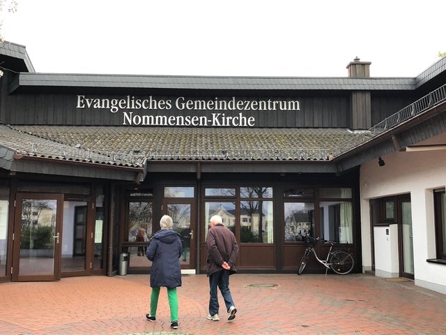 Ev. Gemeindezentrum Nommensen-Kirche (Pützchen/Bechlinghoven)