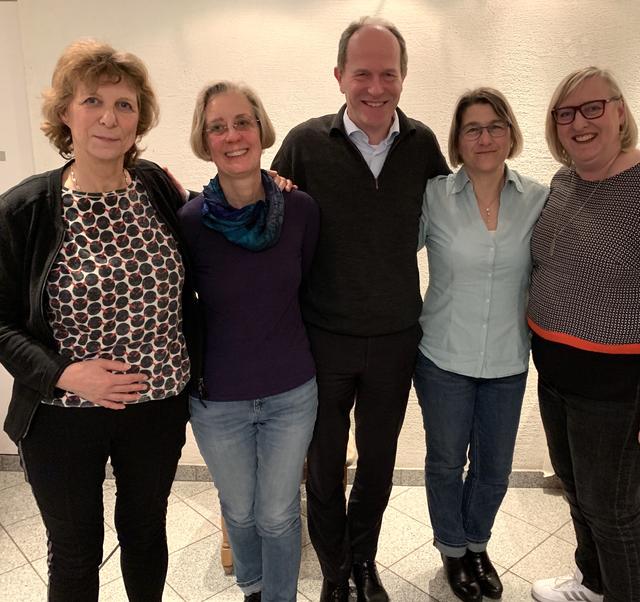 Inge Sönnichsen, Heike Sasse, Richard Beckschulte, Antje Nosbüsch und Andrea Floß vom TSV Glessen