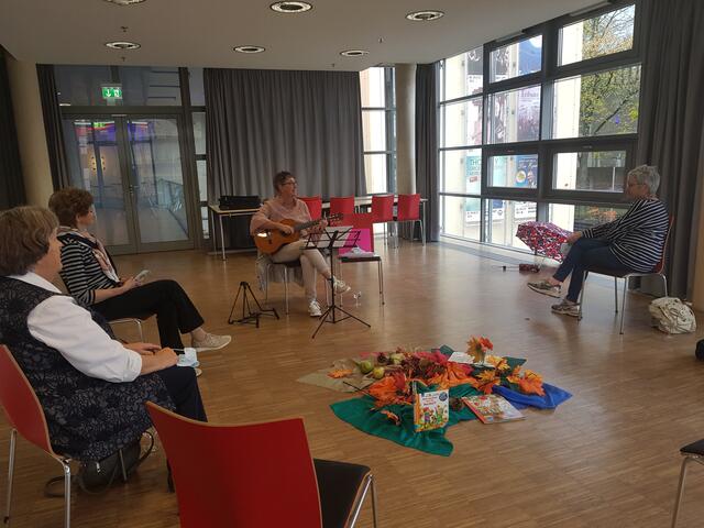 Musikpädagogin Judith Schmitz in Aktion...